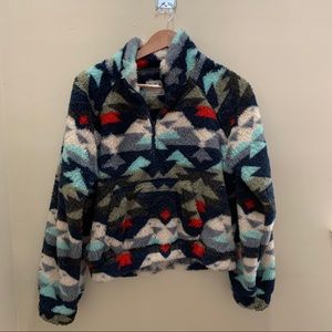 NWOT Aero Cropped Sherpa Quarter Zip